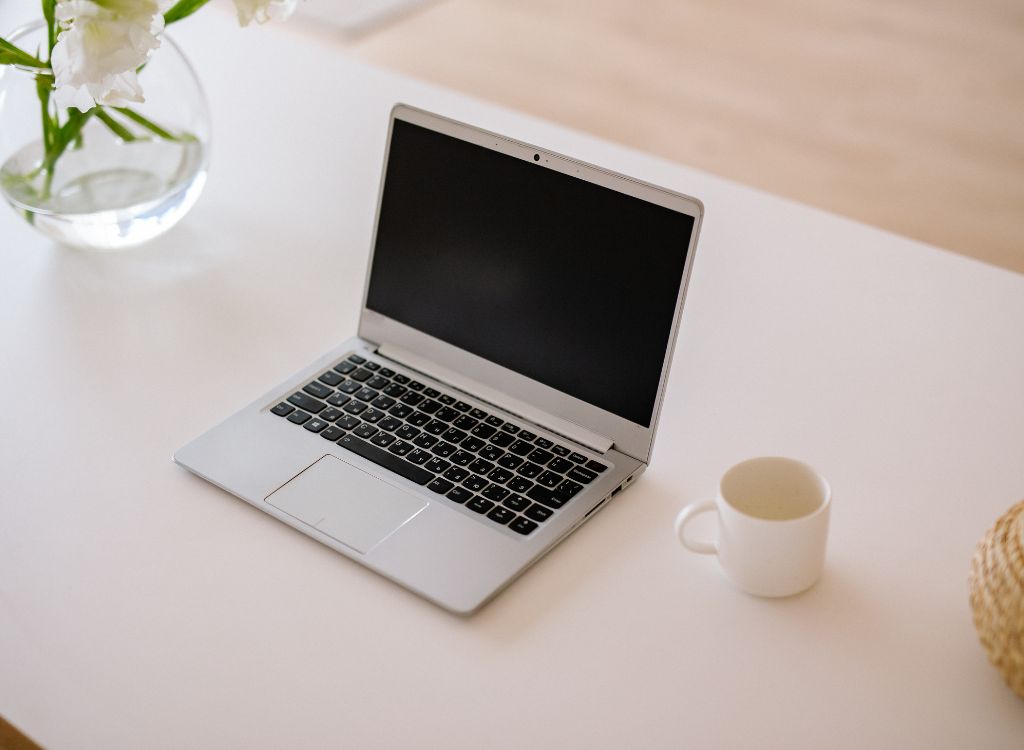 Is Renting a Laptop or Desktop the Smarter Choice for Your Business or Personal Needs?